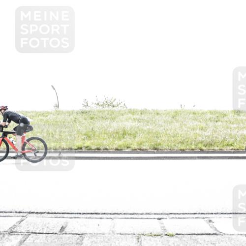 21.06.2026 - 29. Vierlanden-Triathlon H.Heesch http://msf.ph/oto/9899392 21.06.2026 11:39:22 Radfahren 192, 695, 746 meine-sportfotos.de
