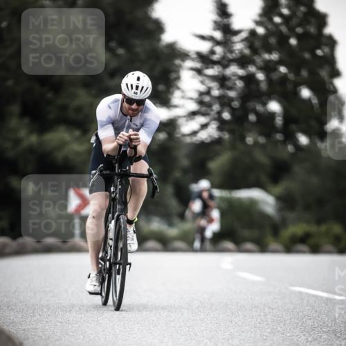 21.06.2026 - 29. Vierlanden-Triathlon H.Heesch http://msf.ph/oto/9899398 21.06.2026 10:07:25 Radfahren 2, 68, 88, 270 meine-sportfotos.de