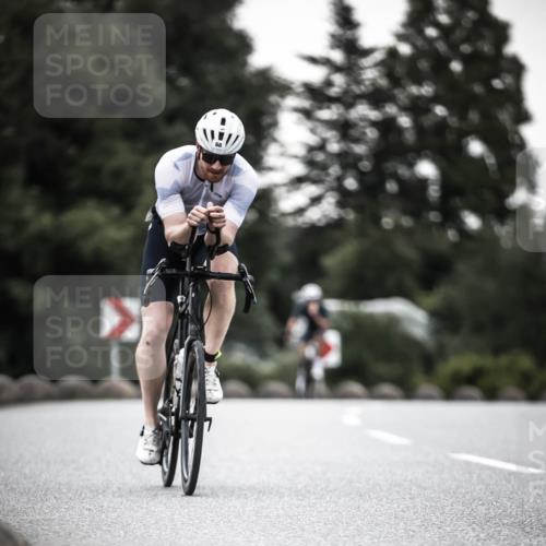 21.06.2026 - 29. Vierlanden-Triathlon H.Heesch http://msf.ph/oto/9899401 21.06.2026 10:07:25 Radfahren 2, 68, 88, 270 meine-sportfotos.de