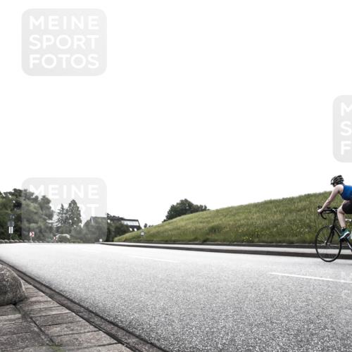 21.06.2026 - 29. Vierlanden-Triathlon H.Heesch http://msf.ph/oto/9899403 21.06.2026 11:00:47 Radfahren 89, 118 meine-sportfotos.de
