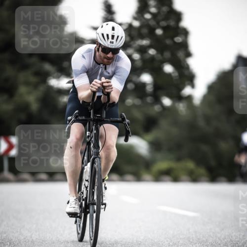 21.06.2026 - 29. Vierlanden-Triathlon H.Heesch http://msf.ph/oto/9899424 21.06.2026 10:07:26 Radfahren 2, 68, 88, 270 meine-sportfotos.de
