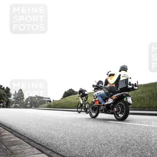 21.06.2026 - 29. Vierlanden-Triathlon H.Heesch http://msf.ph/oto/9899428 21.06.2026 11:03:00 Radfahren 4, 8, 99, 186, 197 meine-sportfotos.de