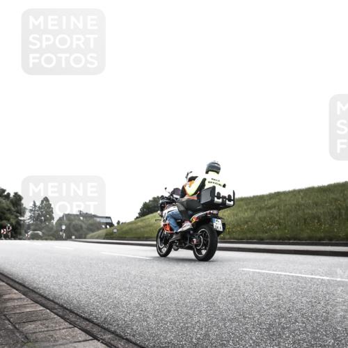 21.06.2026 - 29. Vierlanden-Triathlon H.Heesch http://msf.ph/oto/9899431 21.06.2026 11:03:00 Radfahren 4, 8, 99, 186, 197 meine-sportfotos.de