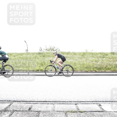 21.06.2026 - 29. Vierlanden-Triathlon H.Heesch http://msf.ph/oto/9899435 21.06.2026 11:40:38 Radfahren 249, 293, 630, 660, 713, 733, 1358 meine-sportfotos.de