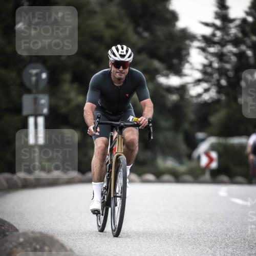 21.06.2026 - 29. Vierlanden-Triathlon H.Heesch http://msf.ph/oto/9899466 21.06.2026 10:07:31 Radfahren 88, 316, 347 meine-sportfotos.de
