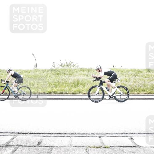 21.06.2026 - 29. Vierlanden-Triathlon H.Heesch http://msf.ph/oto/9899506 21.06.2026 11:45:47 Radfahren 229, 680, 723, 742, 779, 813 meine-sportfotos.de