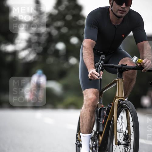 21.06.2026 - 29. Vierlanden-Triathlon H.Heesch http://msf.ph/oto/9899513 21.06.2026 10:07:32 Radfahren 88, 316, 347 meine-sportfotos.de