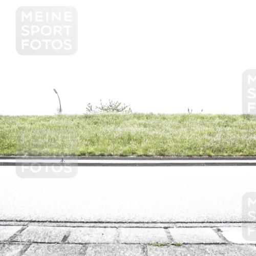 21.06.2026 - 29. Vierlanden-Triathlon H.Heesch http://msf.ph/oto/9899521 21.06.2026 11:45:55 Radfahren 644, 679, 773, 787, 798, 814, 877 meine-sportfotos.de