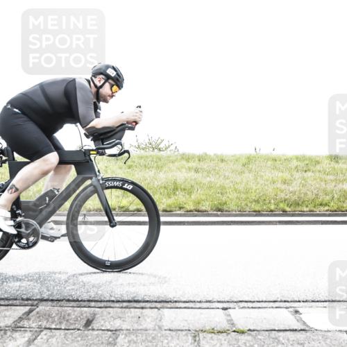 21.06.2026 - 29. Vierlanden-Triathlon H.Heesch http://msf.ph/oto/9899535 21.06.2026 11:46:04 Radfahren 17, 644, 724, 787, 807, 814, 877 meine-sportfotos.de