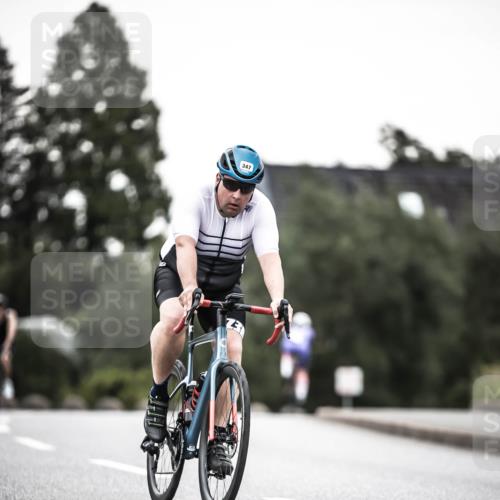 21.06.2026 - 29. Vierlanden-Triathlon H.Heesch http://msf.ph/oto/9899537 21.06.2026 10:07:35 Radfahren 88, 216, 316, 336, 347 meine-sportfotos.de