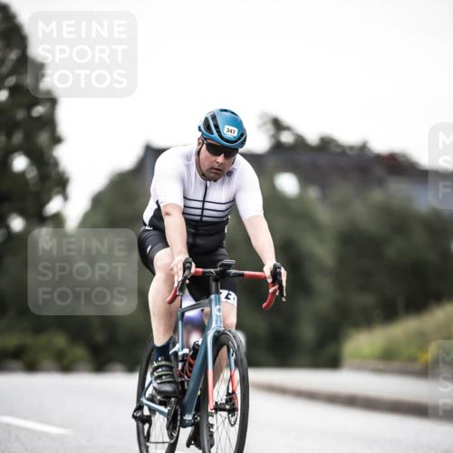 21.06.2026 - 29. Vierlanden-Triathlon H.Heesch http://msf.ph/oto/9899546 21.06.2026 10:07:36 Radfahren 23, 216, 316, 336, 347 meine-sportfotos.de