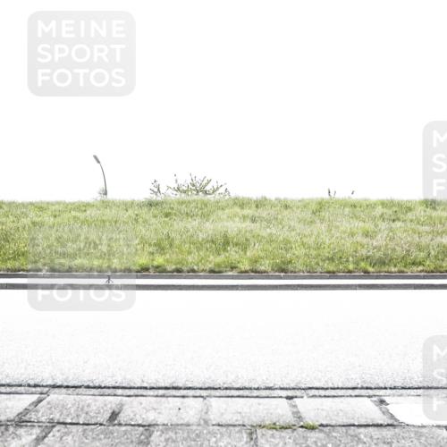 21.06.2026 - 29. Vierlanden-Triathlon H.Heesch http://msf.ph/oto/9899547 21.06.2026 11:46:14 Radfahren 267, 642, 807 meine-sportfotos.de