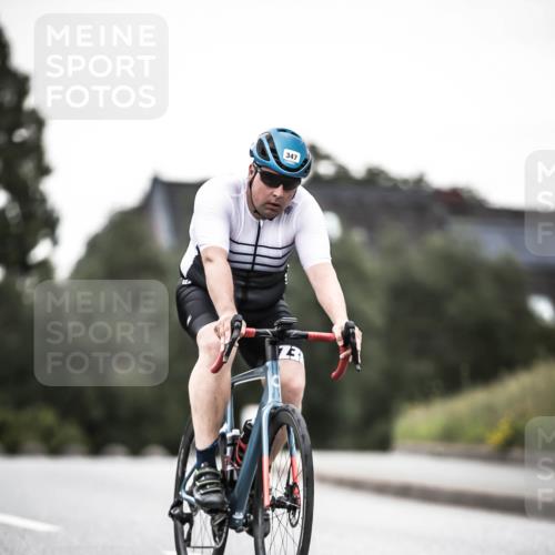 21.06.2026 - 29. Vierlanden-Triathlon H.Heesch http://msf.ph/oto/9899549 21.06.2026 10:07:36 Radfahren 23, 216, 316, 336, 347 meine-sportfotos.de