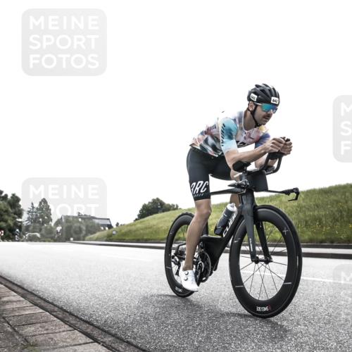 21.06.2026 - 29. Vierlanden-Triathlon H.Heesch http://msf.ph/oto/9899554 21.06.2026 11:10:43 Radfahren 630, 642, 716, 746 meine-sportfotos.de