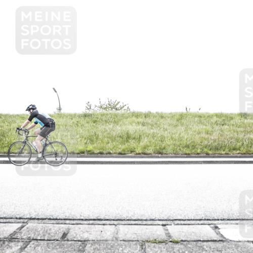 21.06.2026 - 29. Vierlanden-Triathlon H.Heesch http://msf.ph/oto/9899559 21.06.2026 11:46:52 Radfahren 183, 693 meine-sportfotos.de