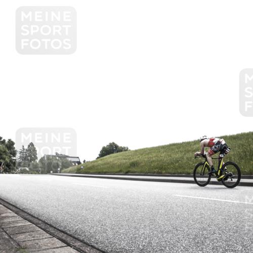 21.06.2026 - 29. Vierlanden-Triathlon H.Heesch http://msf.ph/oto/9899589 21.06.2026 11:13:33 Radfahren 103, 153, 223, 652 meine-sportfotos.de