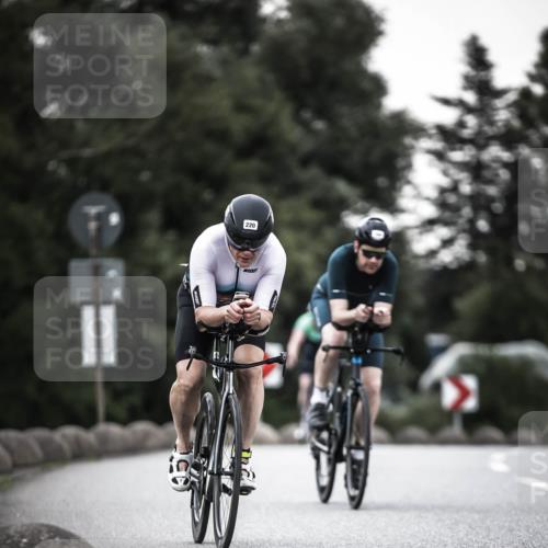 21.06.2026 - 29. Vierlanden-Triathlon H.Heesch http://msf.ph/oto/9899603 21.06.2026 10:07:52 Radfahren 50, 59, 104, 105, 167, 220, 231, 320 meine-sportfotos.de
