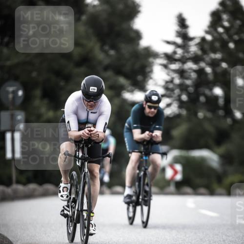 21.06.2026 - 29. Vierlanden-Triathlon H.Heesch http://msf.ph/oto/9899609 21.06.2026 10:07:52 Radfahren 50, 59, 104, 105, 167, 220, 231, 320 meine-sportfotos.de