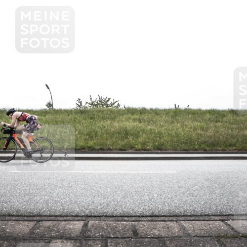 21.06.2026 - 29. Vierlanden-Triathlon H.Heesch http://msf.ph/oto/9899620 21.06.2026 11:48:32 Radfahren 274, 684, 746 meine-sportfotos.de
