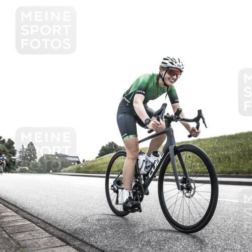 21.06.2026 - 29. Vierlanden-Triathlon H.Heesch http://msf.ph/oto/9899653 21.06.2026 11:21:51 Radfahren 19, 54, 259, 260 meine-sportfotos.de