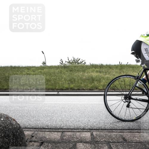 21.06.2026 - 29. Vierlanden-Triathlon H.Heesch http://msf.ph/oto/9899654 21.06.2026 11:49:03 Radfahren 280, 641, 688, 898 meine-sportfotos.de