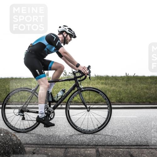 21.06.2026 - 29. Vierlanden-Triathlon H.Heesch http://msf.ph/oto/9899667 21.06.2026 11:49:14 Radfahren 105, 128, 279, 301, 647, 681 meine-sportfotos.de