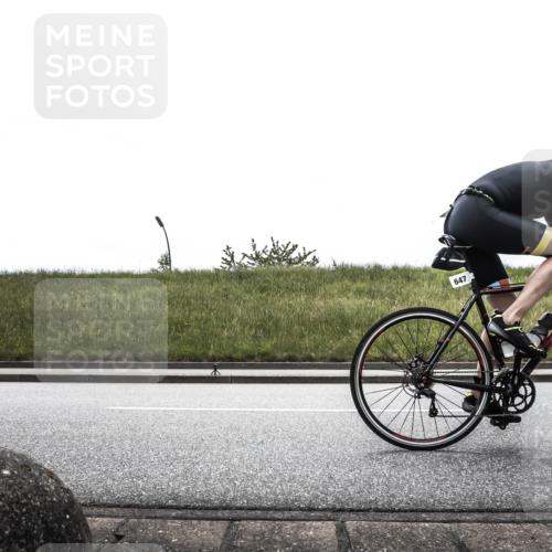 21.06.2026 - 29. Vierlanden-Triathlon H.Heesch http://msf.ph/oto/9899673 21.06.2026 11:49:18 Radfahren 105, 301, 647, 656, 681, 751 meine-sportfotos.de