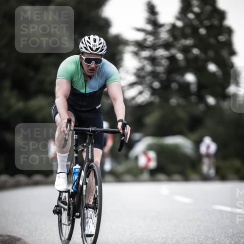 21.06.2026 - 29. Vierlanden-Triathlon H.Heesch http://msf.ph/oto/9899680 21.06.2026 10:07:56 Radfahren 7, 59, 104, 167, 220, 305, 320, 334 meine-sportfotos.de