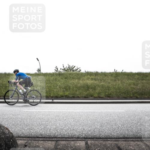 21.06.2026 - 29. Vierlanden-Triathlon H.Heesch http://msf.ph/oto/9899690 21.06.2026 11:49:31 Radfahren 629, 645, 759, 808 meine-sportfotos.de