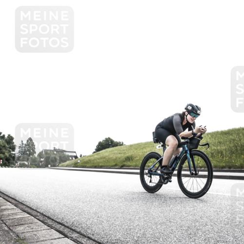 21.06.2026 - 29. Vierlanden-Triathlon H.Heesch http://msf.ph/oto/9899697 21.06.2026 11:30:59 Radfahren 236, 277, 295, 899 meine-sportfotos.de