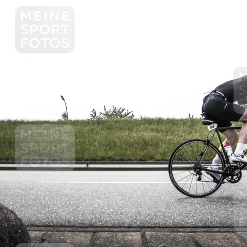 21.06.2026 - 29. Vierlanden-Triathlon H.Heesch http://msf.ph/oto/9899716 21.06.2026 11:50:16 Radfahren 655, 659, 709, 744, 809, 902 meine-sportfotos.de