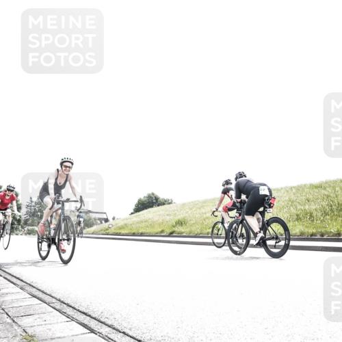 21.06.2026 - 29. Vierlanden-Triathlon H.Heesch http://msf.ph/oto/9899717 21.06.2026 11:37:17 Radfahren 834, 856, 861 meine-sportfotos.de