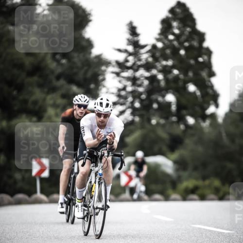 21.06.2026 - 29. Vierlanden-Triathlon H.Heesch http://msf.ph/oto/9899753 21.06.2026 10:08:02 Radfahren 7, 59, 80, 305, 334, 371 meine-sportfotos.de