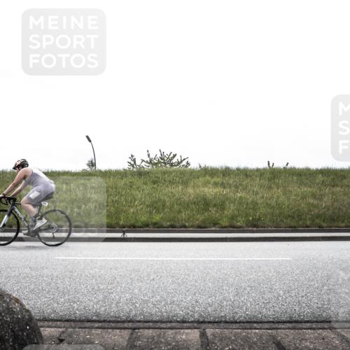 21.06.2026 - 29. Vierlanden-Triathlon H.Heesch http://msf.ph/oto/9899758 21.06.2026 11:51:01 Radfahren 233, 259, 296, 836 meine-sportfotos.de