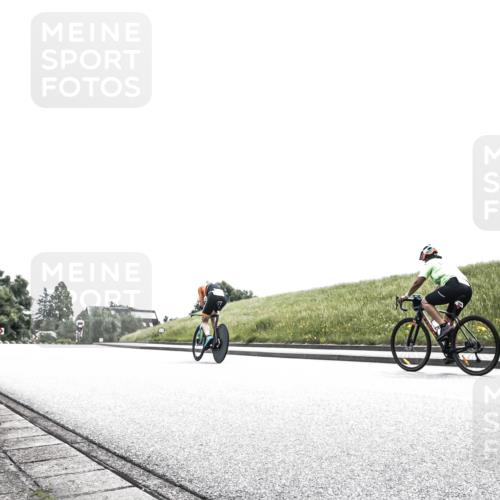 21.06.2026 - 29. Vierlanden-Triathlon H.Heesch http://msf.ph/oto/9899786 21.06.2026 11:42:12 Radfahren  meine-sportfotos.de