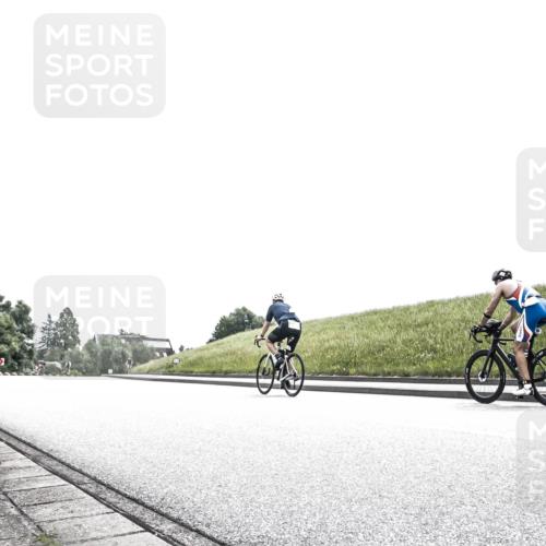 21.06.2026 - 29. Vierlanden-Triathlon H.Heesch http://msf.ph/oto/9899799 21.06.2026 11:42:40 Radfahren 223, 718, 740 meine-sportfotos.de