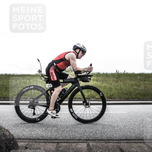 21.06.2026 - 29. Vierlanden-Triathlon H.Heesch http://msf.ph/oto/9899817 21.06.2026 11:52:11 Radfahren 805, 810 meine-sportfotos.de