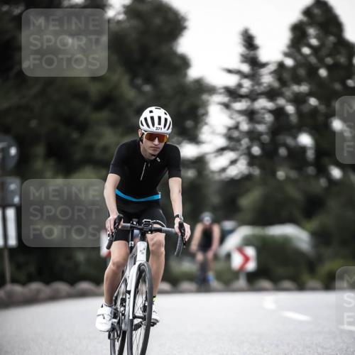 21.06.2026 - 29. Vierlanden-Triathlon H.Heesch http://msf.ph/oto/9899831 21.06.2026 10:08:08 Radfahren 38, 80, 371, 373 meine-sportfotos.de