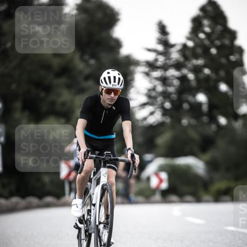 21.06.2026 - 29. Vierlanden-Triathlon H.Heesch http://msf.ph/oto/9899836 21.06.2026 10:08:08 Radfahren 38, 80, 371, 373 meine-sportfotos.de