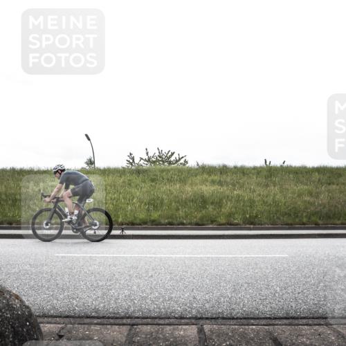 21.06.2026 - 29. Vierlanden-Triathlon H.Heesch http://msf.ph/oto/9899838 21.06.2026 11:52:29 Radfahren 628, 687, 718, 731, 763, 896 meine-sportfotos.de