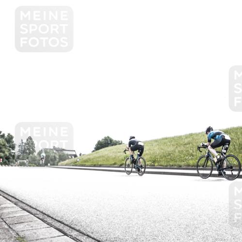 21.06.2026 - 29. Vierlanden-Triathlon H.Heesch http://msf.ph/oto/9899840 21.06.2026 11:43:26 Radfahren  meine-sportfotos.de
