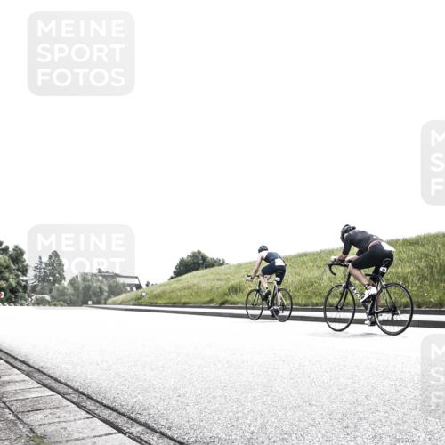 21.06.2026 - 29. Vierlanden-Triathlon H.Heesch http://msf.ph/oto/9899858 21.06.2026 11:43:38 Radfahren 278, 657, 720 meine-sportfotos.de
