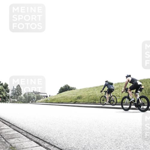 21.06.2026 - 29. Vierlanden-Triathlon H.Heesch http://msf.ph/oto/9899877 21.06.2026 11:44:09 Radfahren 822 meine-sportfotos.de