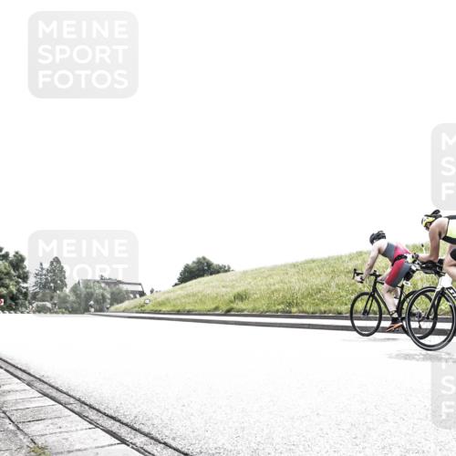 21.06.2026 - 29. Vierlanden-Triathlon H.Heesch http://msf.ph/oto/9899900 21.06.2026 11:44:46 Radfahren 101 meine-sportfotos.de