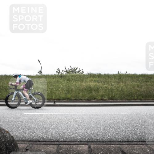 21.06.2026 - 29. Vierlanden-Triathlon H.Heesch http://msf.ph/oto/9899904 21.06.2026 11:53:46 Radfahren 289, 737, 761, 844 meine-sportfotos.de