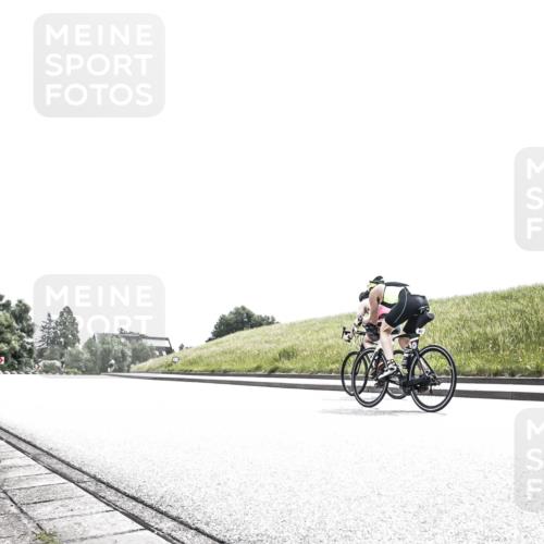 21.06.2026 - 29. Vierlanden-Triathlon H.Heesch http://msf.ph/oto/9899906 21.06.2026 11:44:46 Radfahren 101 meine-sportfotos.de