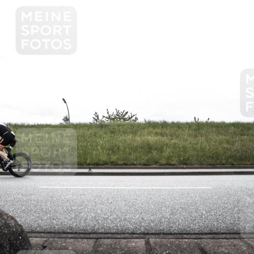 21.06.2026 - 29. Vierlanden-Triathlon H.Heesch http://msf.ph/oto/9899907 21.06.2026 11:53:47 Radfahren 737, 761, 844 meine-sportfotos.de
