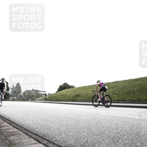 21.06.2026 - 29. Vierlanden-Triathlon H.Heesch http://msf.ph/oto/9899952 21.06.2026 12:35:17 Radfahren 796 meine-sportfotos.de