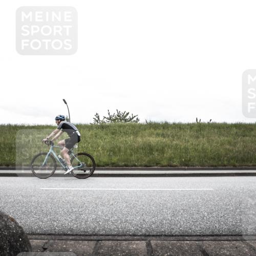 21.06.2026 - 29. Vierlanden-Triathlon H.Heesch http://msf.ph/oto/9899957 21.06.2026 11:55:24 Radfahren 221, 225, 680, 723, 767, 781, 803, 811, 835, 863 meine-sportfotos.de