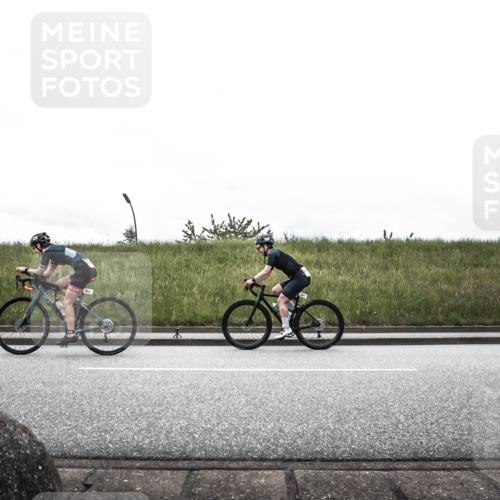 21.06.2026 - 29. Vierlanden-Triathlon H.Heesch http://msf.ph/oto/9899974 21.06.2026 11:55:34 Radfahren 221, 811, 835, 863, 893 meine-sportfotos.de